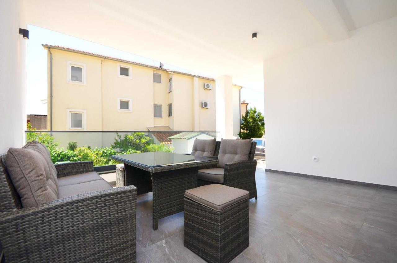 Apartments Villa Casia Srima Exterior photo
